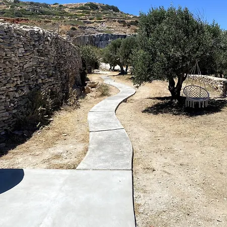 Kalesma Sifnos Hébergement de vacances *